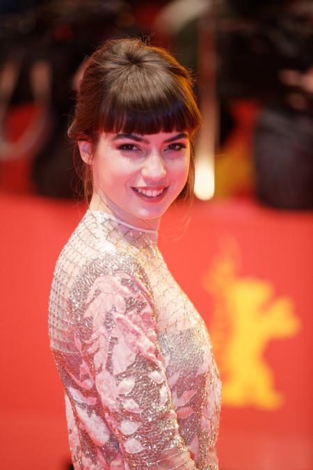 Anjela Nedyalkova Anjela Nedyalkova